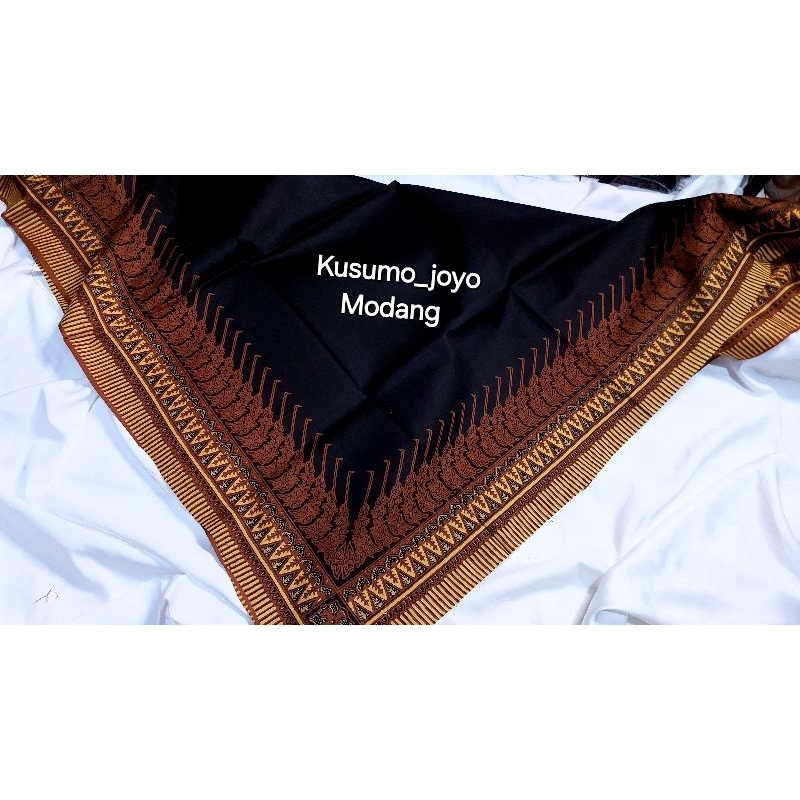 Udeng Iket Kepala Batik Cabut Segi Tiga