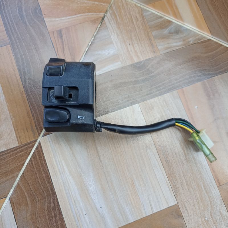 Holder tombol saklar kiri Yamaha Aerox 155 nmax Lexi 125 Second Original