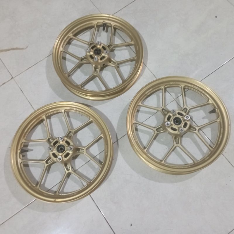 VELG RACING DEPAN VARIO 125 150 KEYLESS 2017 2019 GOLD ORI