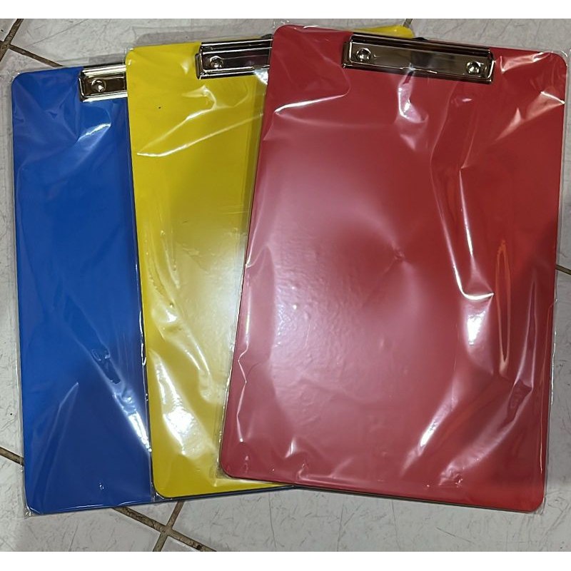 

PAPAN UJIAN PLASTIK MERK TREND