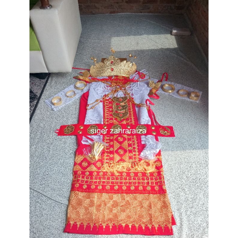 set tari adat Lampung#aksesoris adat Lampung#baju adat Lampung#kostum karnaval