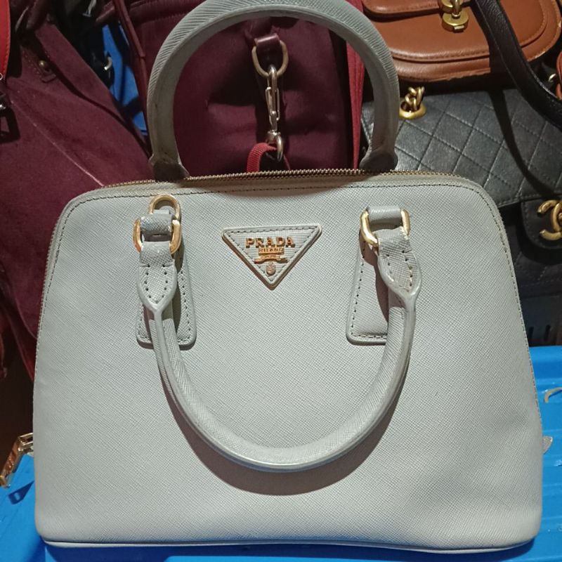 tas alma hand bag prada