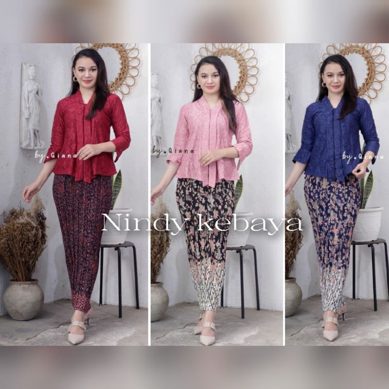 Setelan Kebaya Floy Jumbo LD 120/ Atasan Brokat Jumbo / Rok plisket / Kebaya Floy Kutubaru