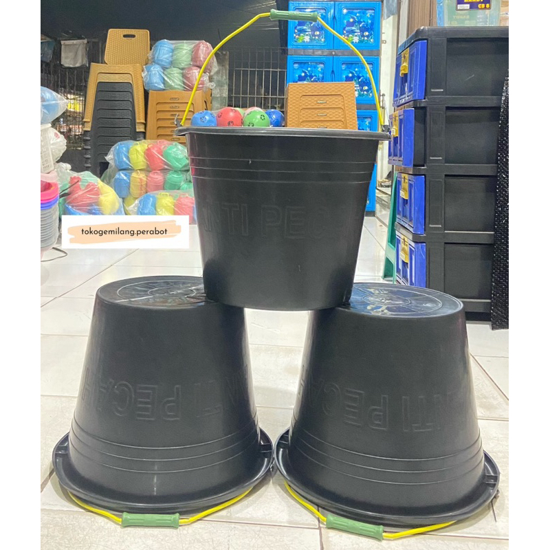 EMBER KARET ANTI PECAH 22 TERMURAH Ember Karet / Ember Anti Pecah / Ember Tinggi Hitam / Ember Tingg