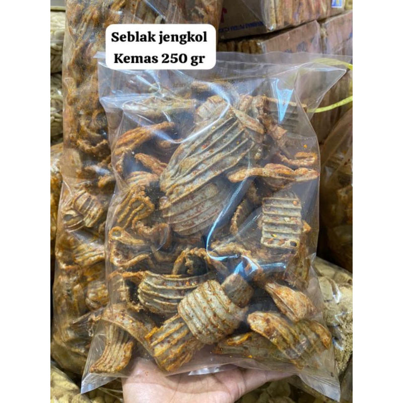 

TERLARIS VIRAL krupuk seblak 250 gram