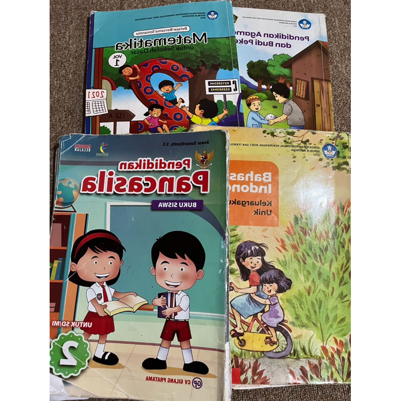 

BUKU PAKET KELAS 2 SD / BUKU KELAS 2 SD