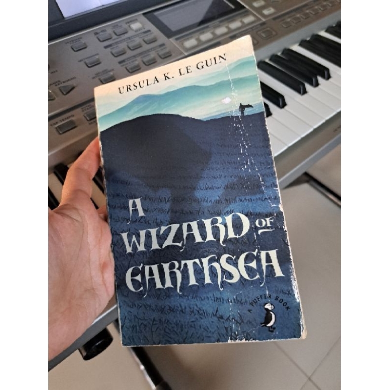 a wizard of earthsea