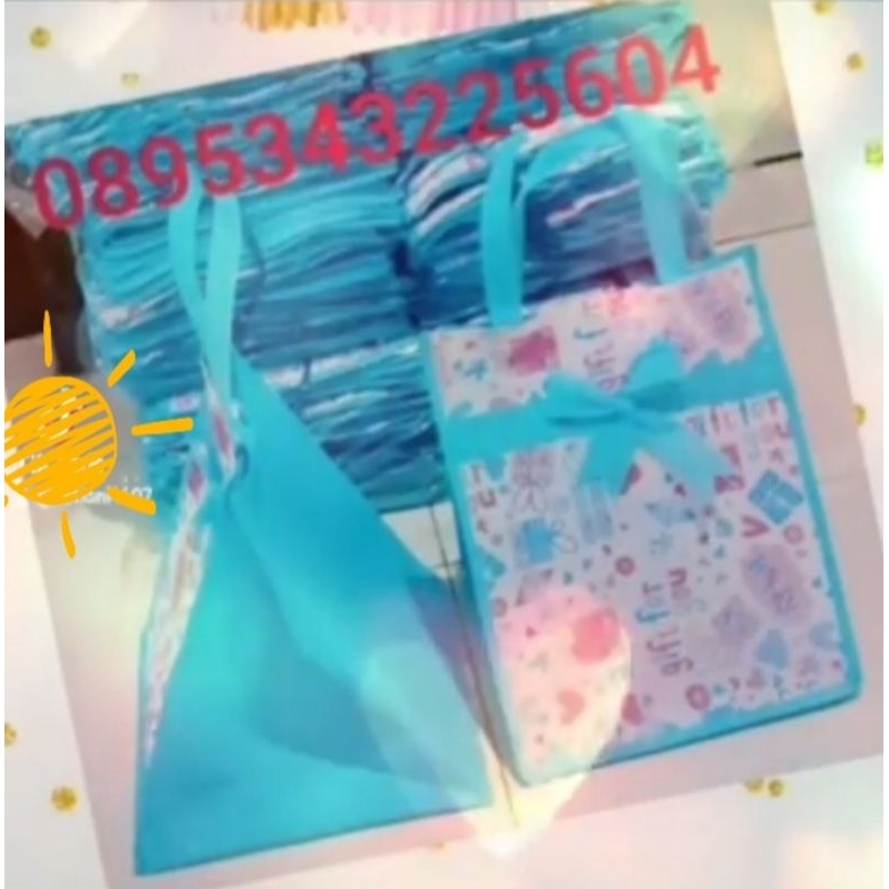 

Uk. 28 x 20 x 20 Tas Souvenir, Tas Berkat, Tas Khajatan, Tas Ultah, Tas Aqiqah, Tas Tedak Siten, Tas Seminar dll