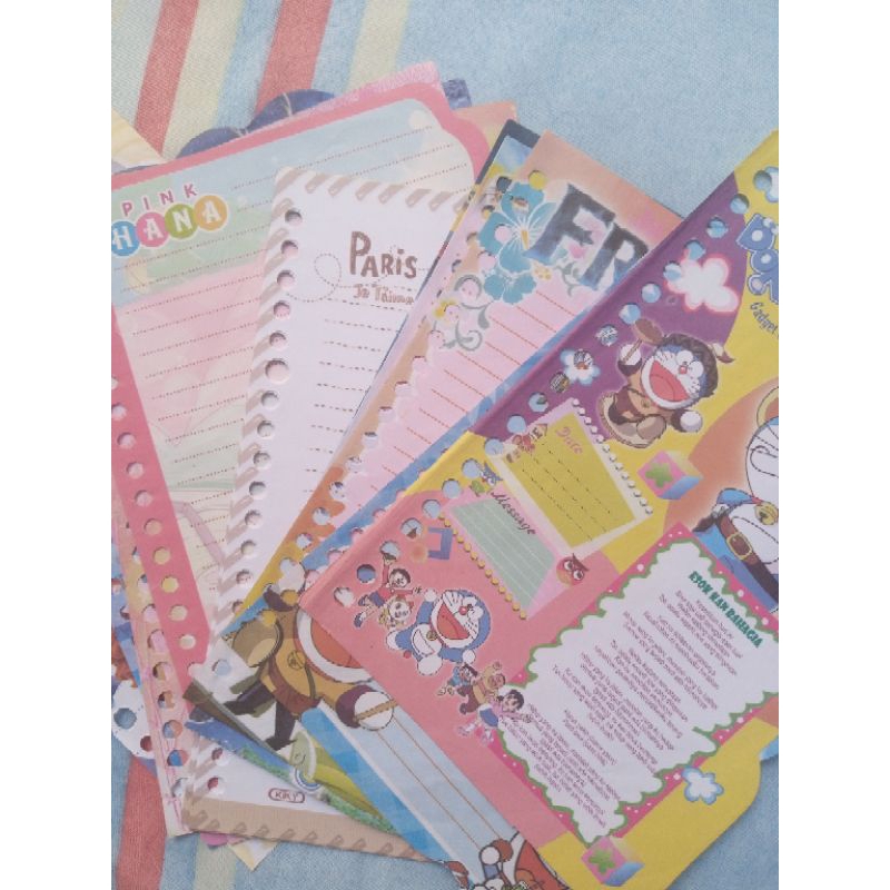 

kertas binder biasa part 2 (MINIMAL BELI 10 RB)