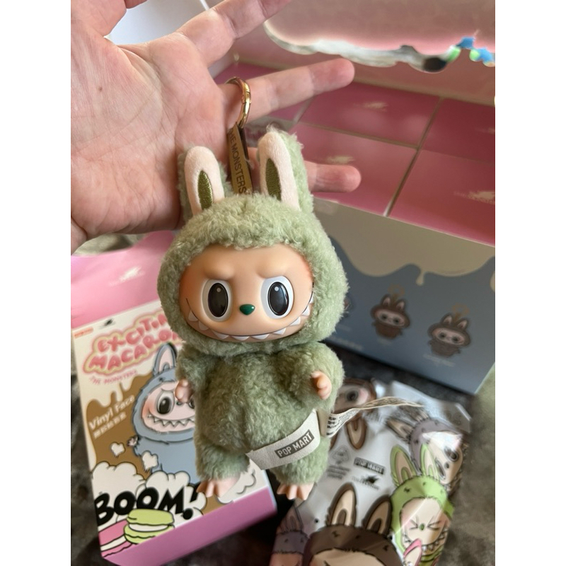 labubu exciting macaron