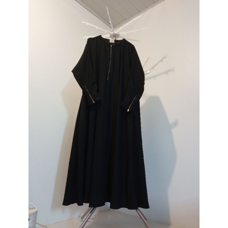 PRELOVED GAMIS BIRRA ABAYA BAHAN GALAXY NIDA KAIN SULTAN