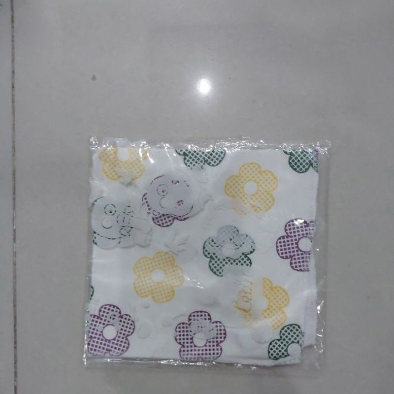 Celemek Bayi /Celemek Makan bayi