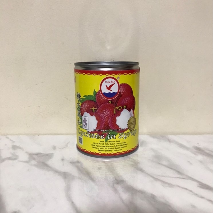 

Herring Brand Lychees In Syrup / Buah Leci Dalam Sirup // 567gr