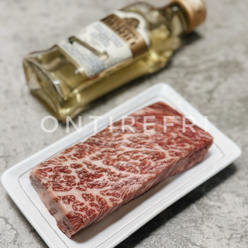 

*STEAK* Tokusen Wagyu Chuckroll MB4-5 (200gr) / Beef Wagyu Steak Sapi