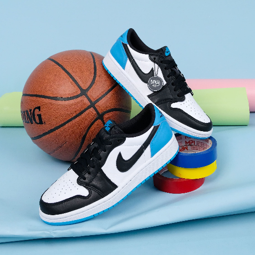 Air Jordan 1 Low Retro OG UNC W 100% Original