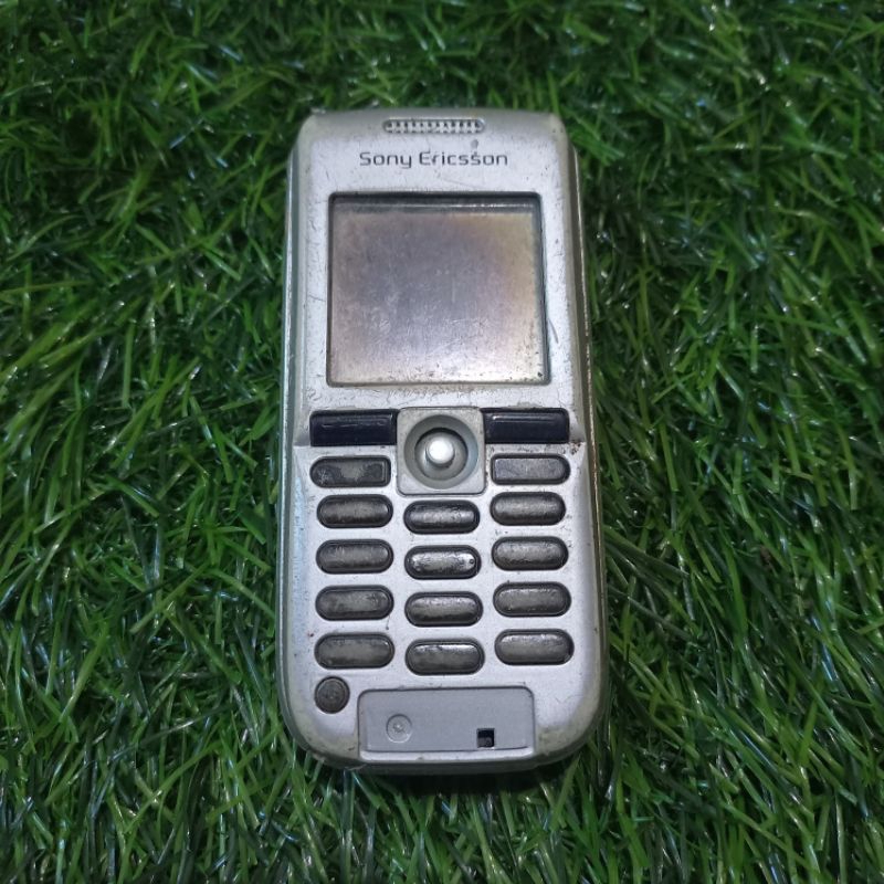 mesin sony ericsson model K300i type AAB-1021071-BV normal