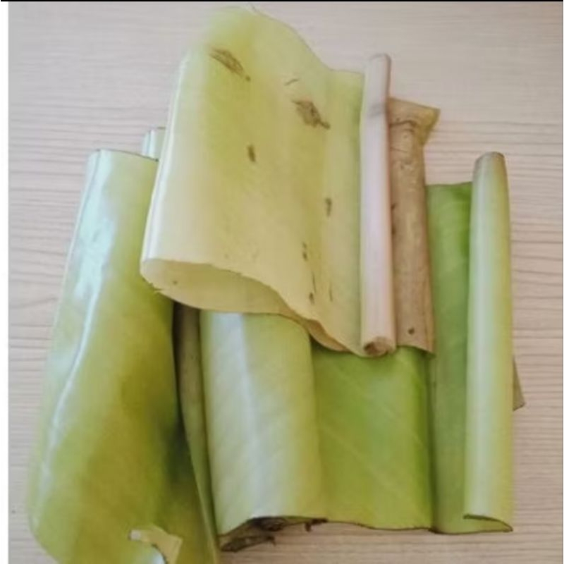 

Daun pisang muda organik berat 250gr ready stok