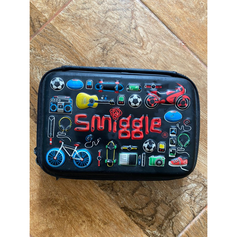 

SMIGGLE HARDTOP DOUBLE ZIPS PENCIL CASE ORIGINAL
