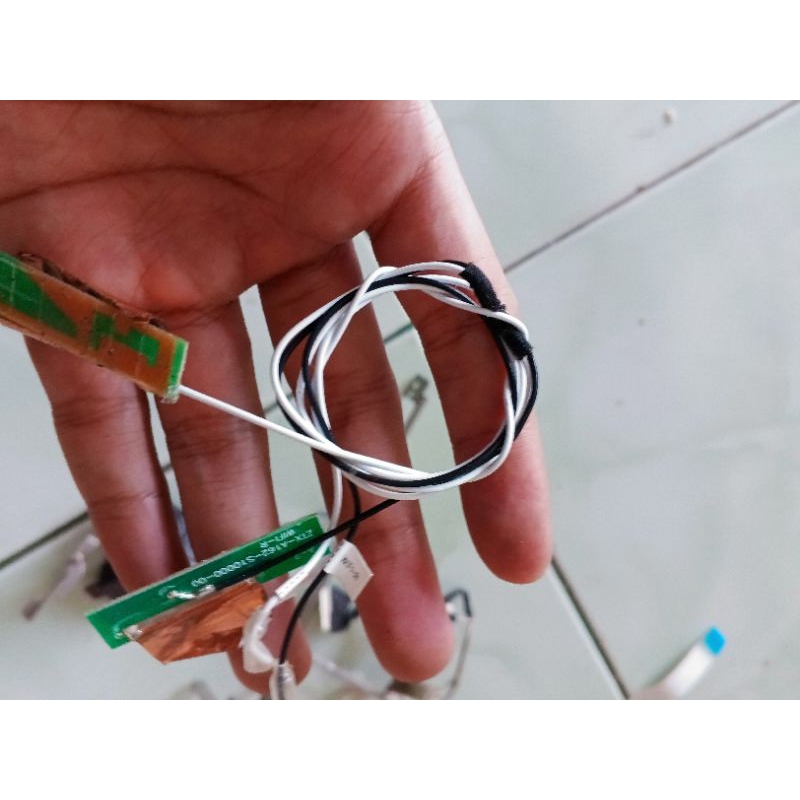 kabel antena wifi Lenovo s100 ori