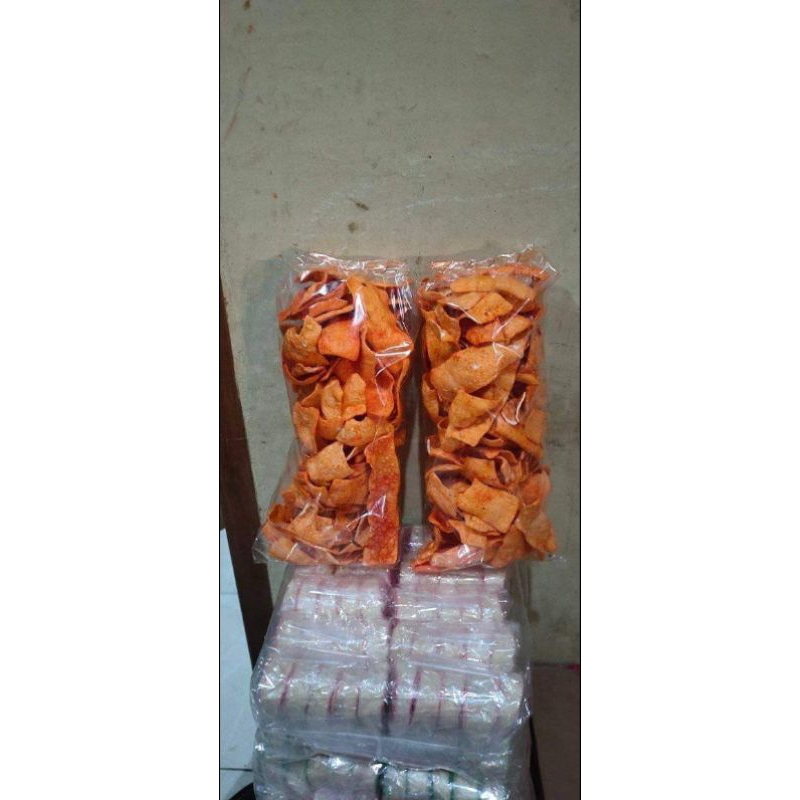 

kerupuk selondok balado kemasan 250g(1/4kg)