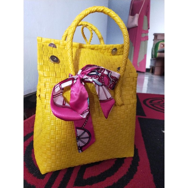 TAS ANYAMAN PLASTIK MODERN| TERBARU TAS WANITA