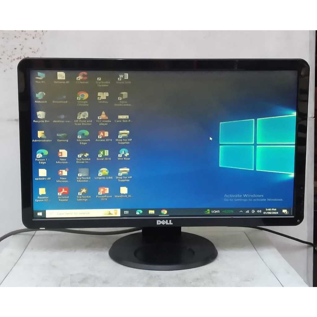 LED monitor DELL S2309Wb minus berembun
