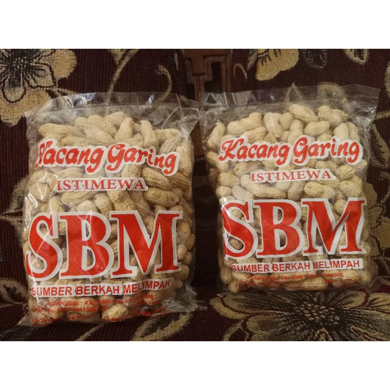 

KACANG KULIT SBM 250 GR TINGGAL MAKAN