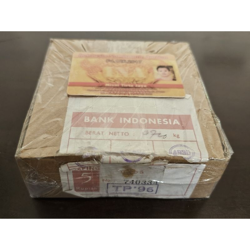 koin 5 rupiah 1996 1doos 25 roll 500 keping UNC, BARU
