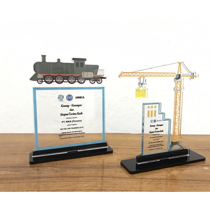 Plakat Magang Akrilik Custom