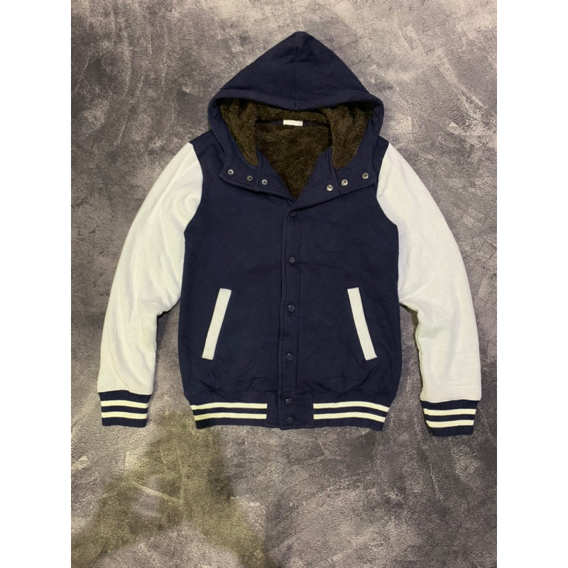 Varsity Gu sherpa