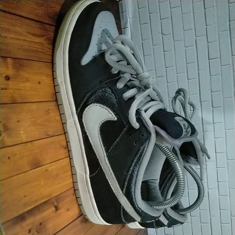 SepatuSneakersNike Dunk Low SB ‘J-Pack Shadow’ size 40,5