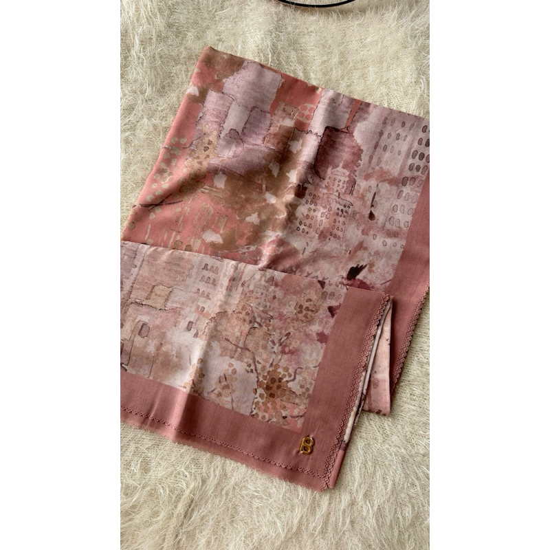 Buttonscarves New York 1 size XL