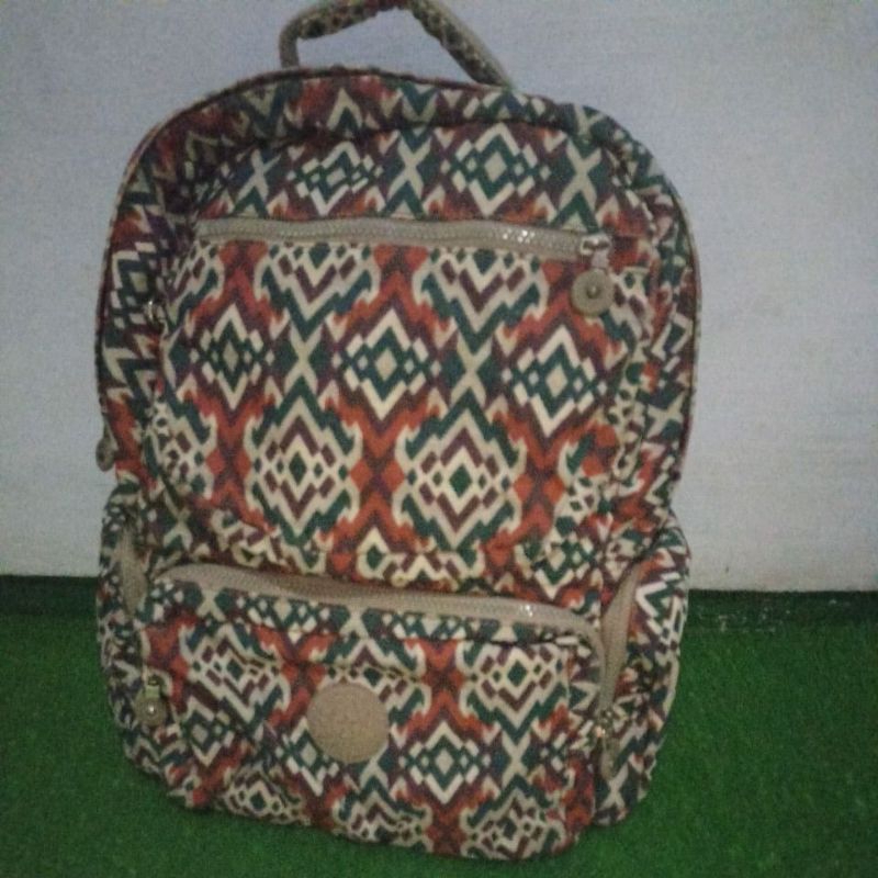 Ransel kiplong bersih