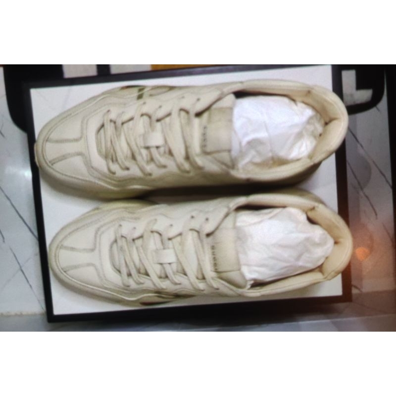 Sepatu Gucci Rhyton Logo