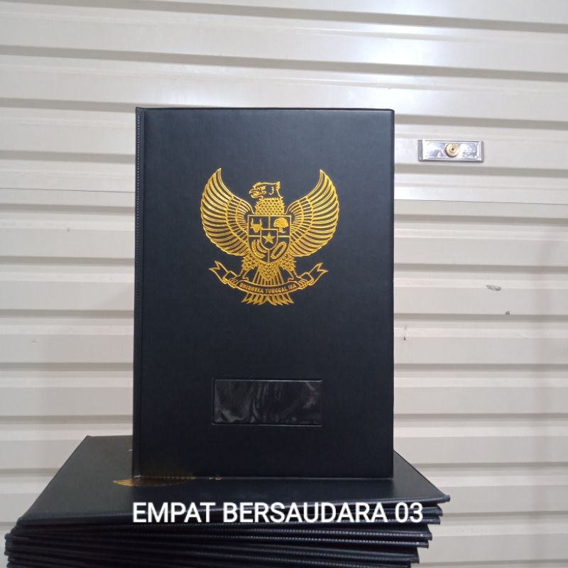 

MAP PERLENGKAPAN UPACARA,MAP EMBOS GARUDA POLOS BAHAN BERKUALITAS READY STOK