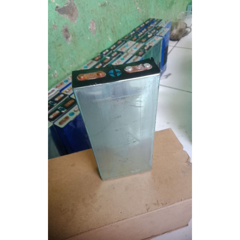 battery baterai lifepo4 prismatik 3,2volt 22ah