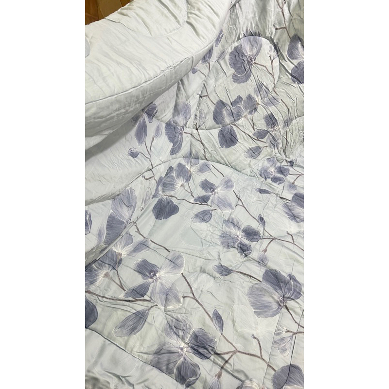 bedcover tencel sutra promo bedcover only motif bunga