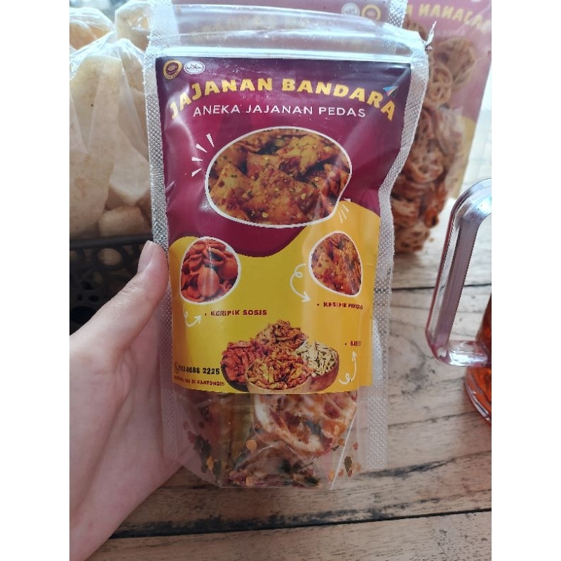 

JAJANAN KERUPUK PEDAS