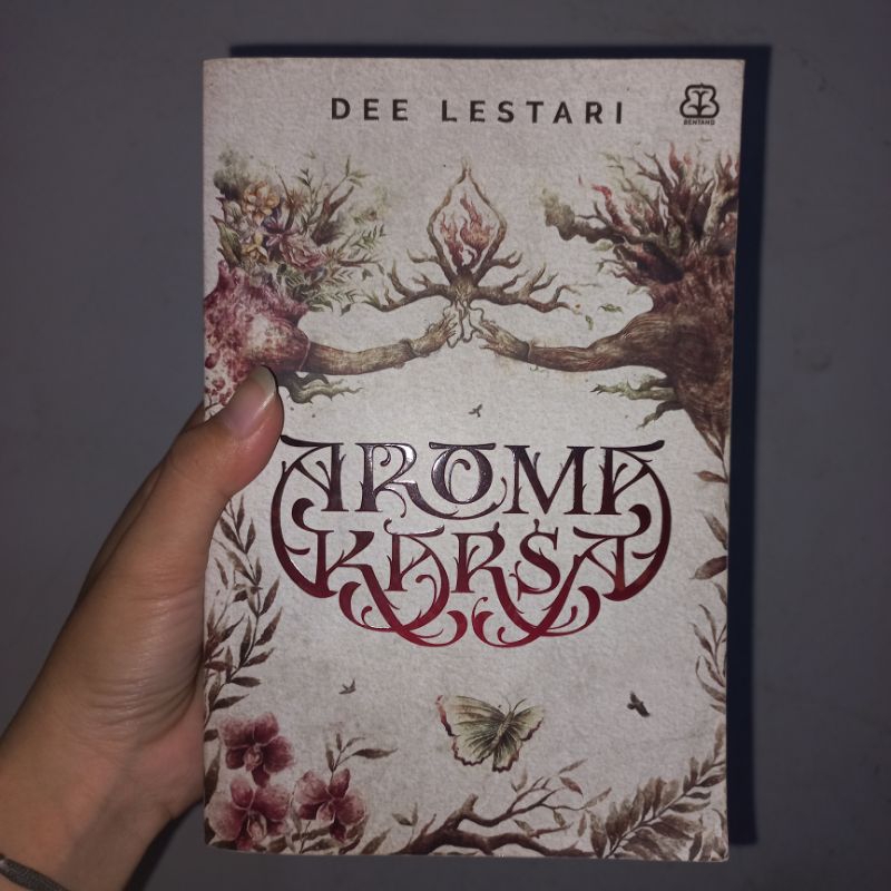 Preloved Novel Aroma Karsa