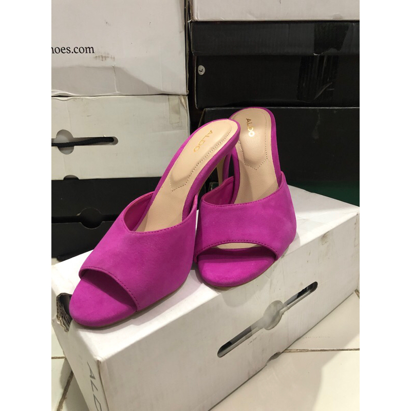 Sandal dan Sepatu wanita brand