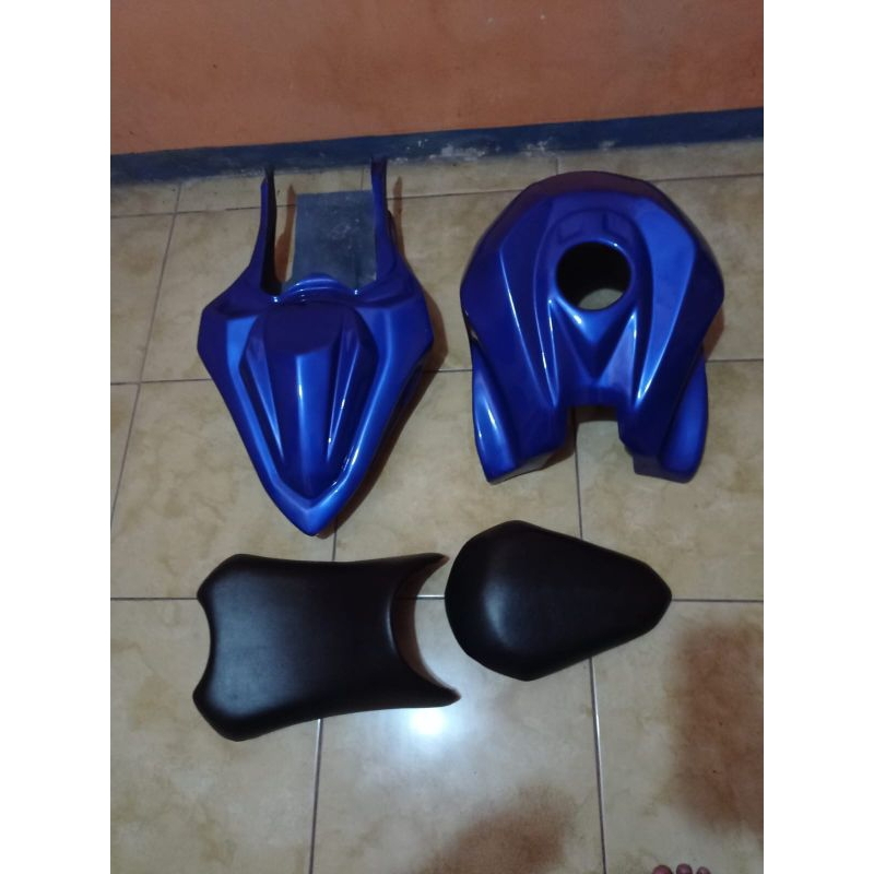 variasi body belakang set cover tangki Vixion new lightning nvl Vixion new advance nva model CBR 250