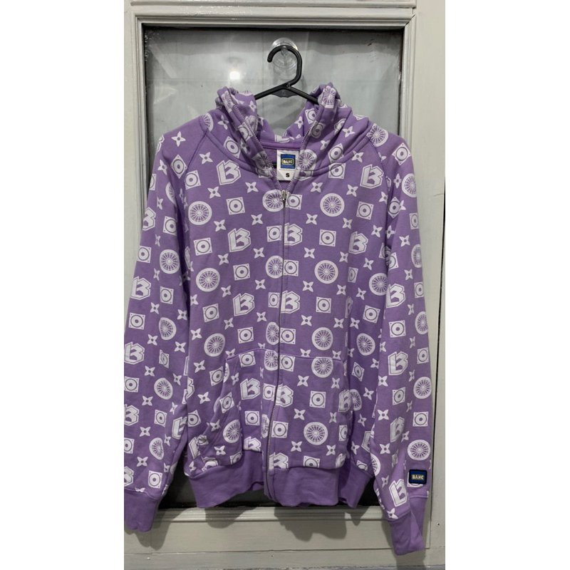 hoodie banc motif lv second preloved