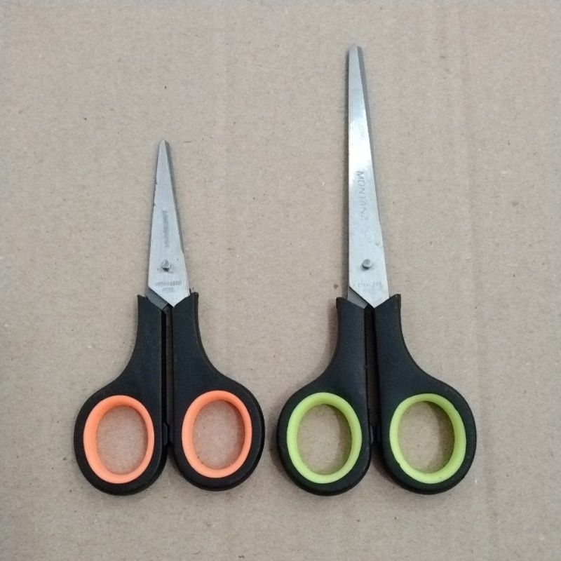 

Montana Scissors / Gunting Montana 12cm 15cm (Harga Satuan) dikota pontianak