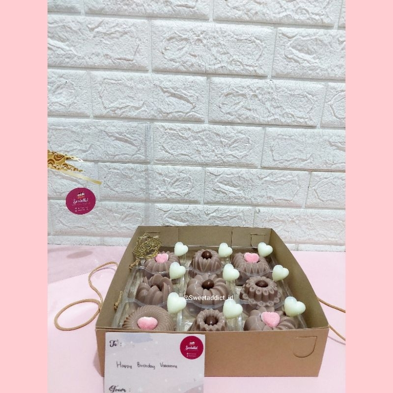 

[BISA UNTUK HARI H] Pudding mini 9pcs / pudding ulang tahun / hampers pudding / pudding mini / pudding hampers