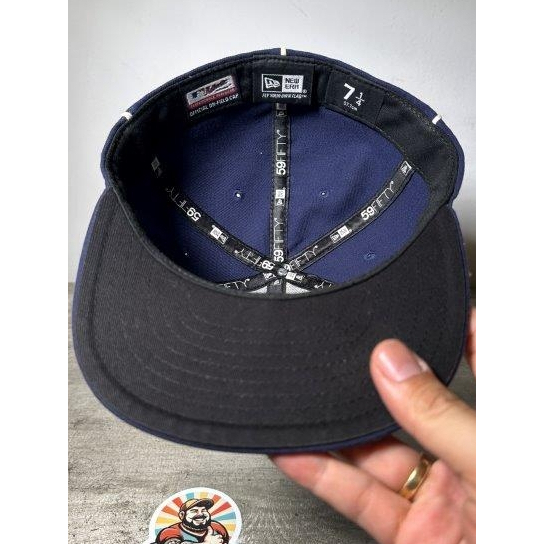 Topi New Era Umpire Stripe 59fifty Fitted 7 1/4
