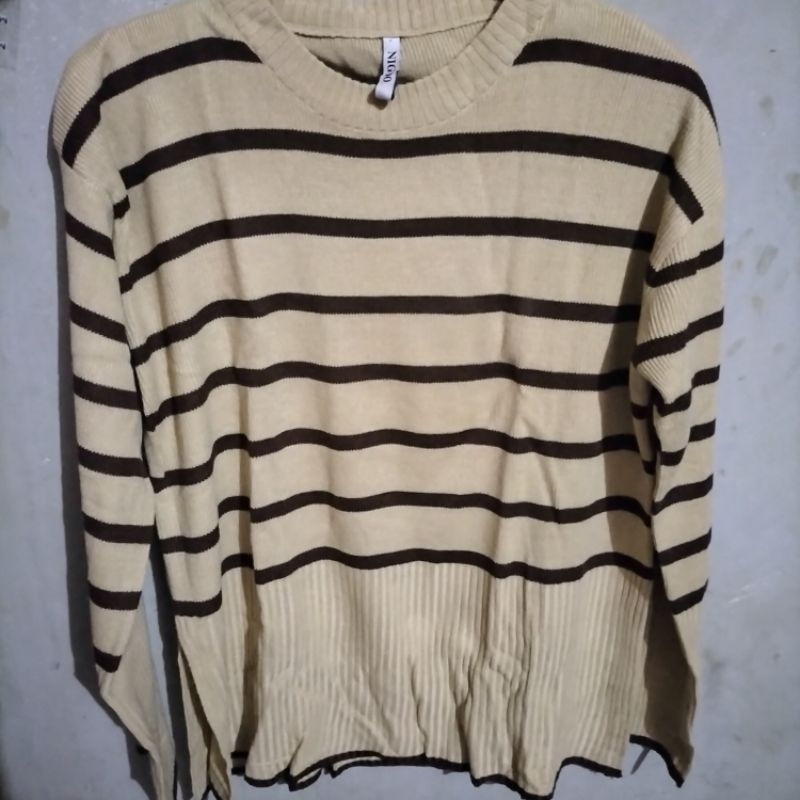 Nigoo haru knit Oversize sweater (preloved)