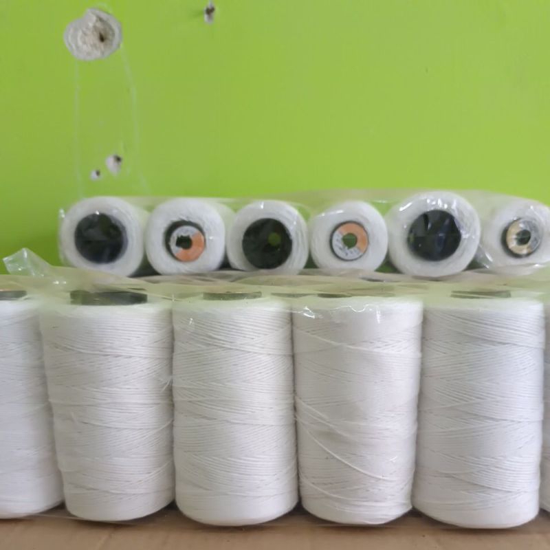 Benang Jahit karung warna putih