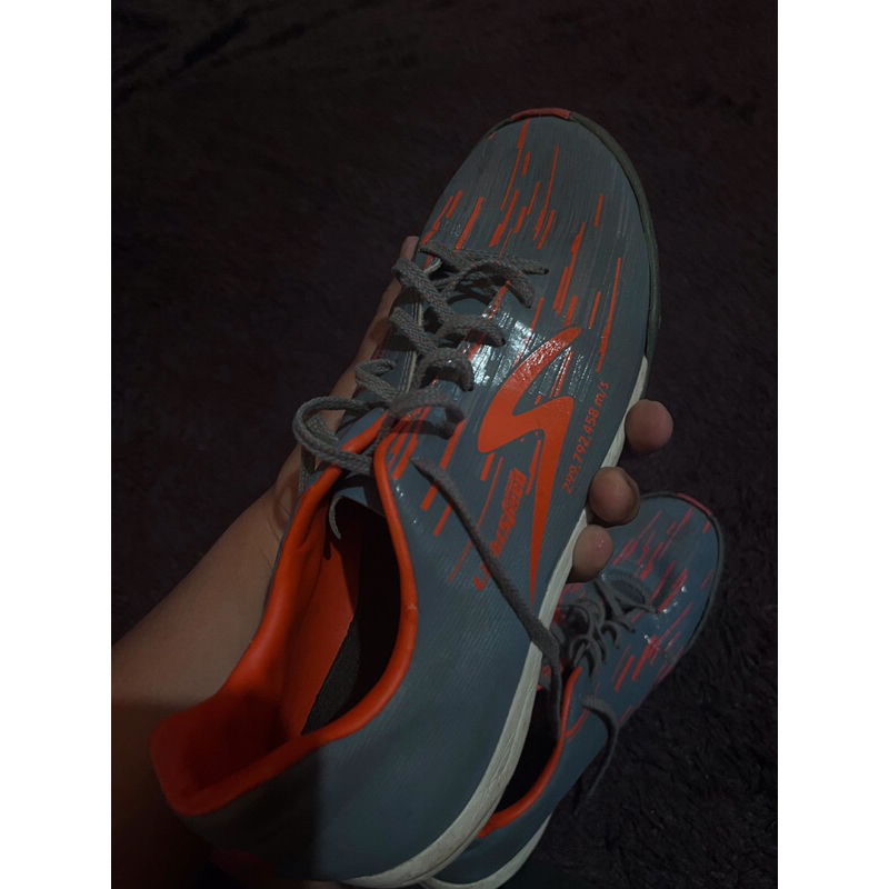 Sepatu Futsal Specs Accelerator Lightspeed Reborn IN (Van Deusen Blue/Flame)