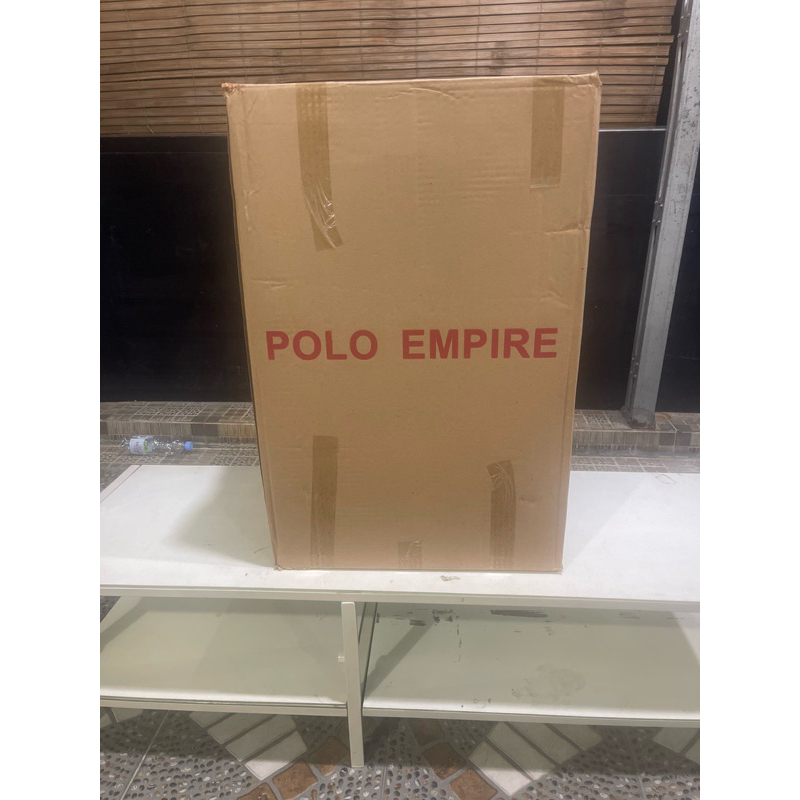 

KARDUS BEKAS POLO EMPIRE 43 cm x 26 cm x 65 cm ( 550 ) Single Wall