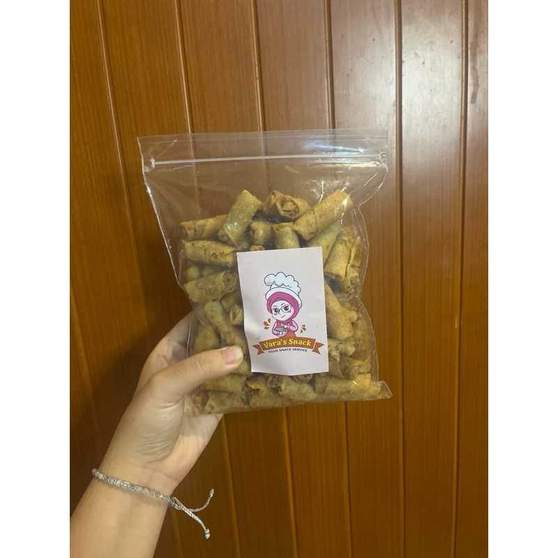 

Sumpia Premium Renyah Kemasan 300g